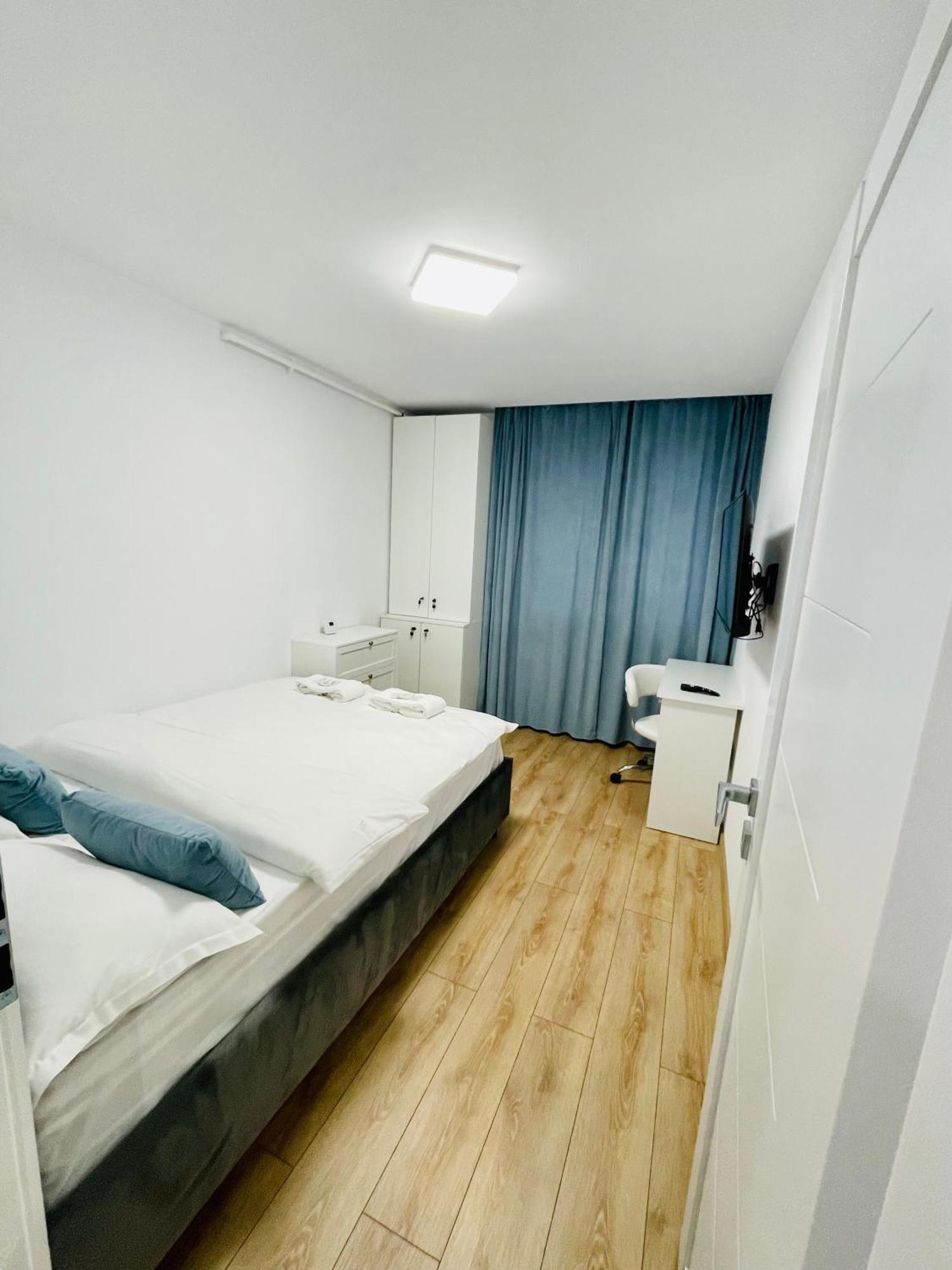 Londof Stylish Apartment